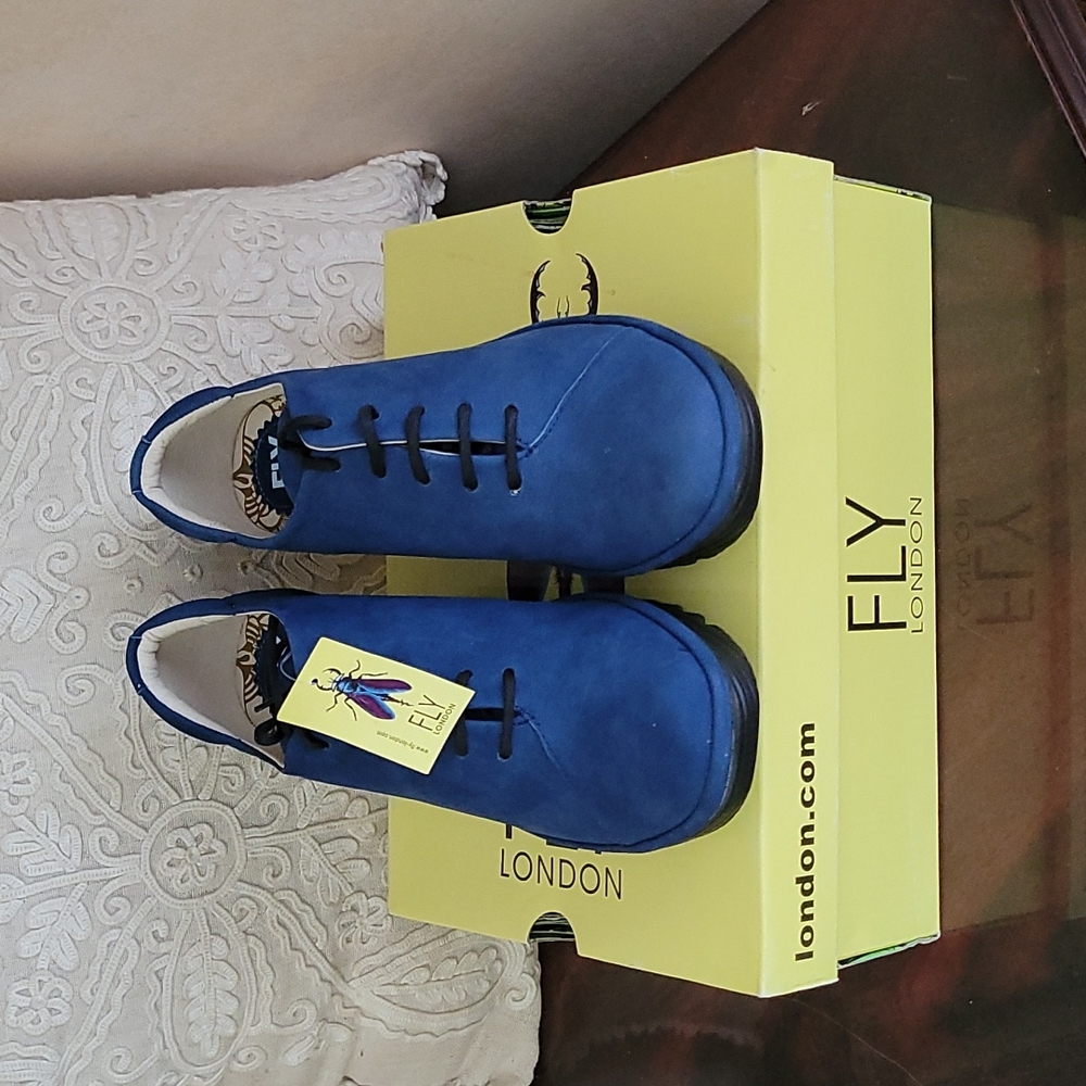 FLY London women shoes, blue leather , wedges, lace up , size 40 or 9 to 9.5 - Picture 2 of 5